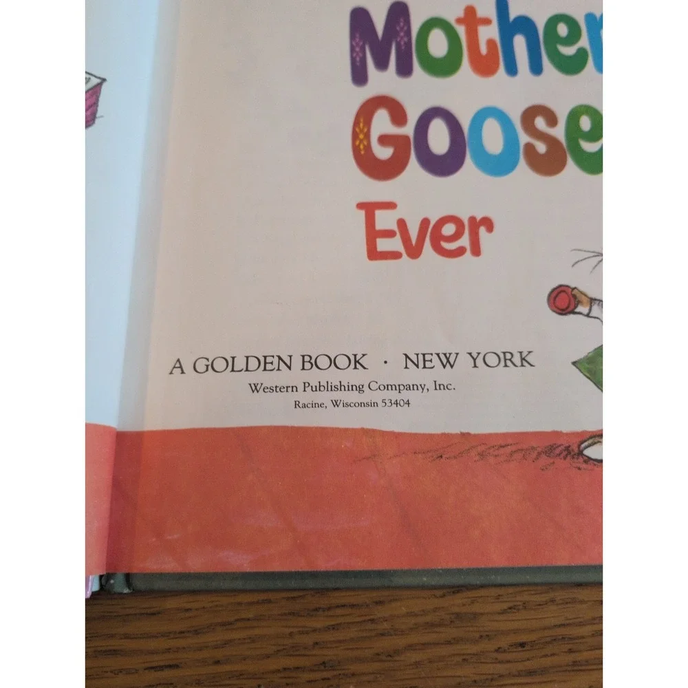 Richard Scarry's Best Mother Goose Ever by Richard Scarry Hardcover  GUC